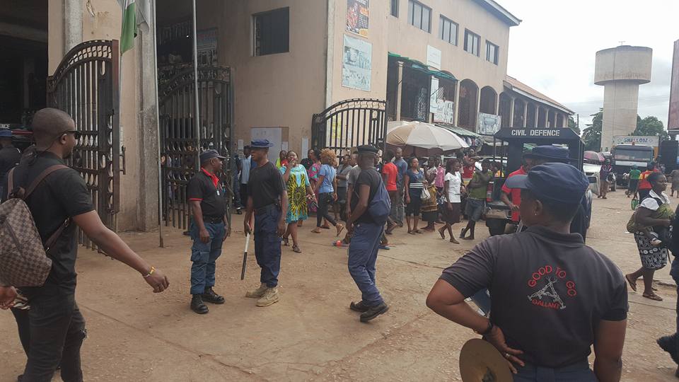 Traders protest planned demolition of Ogbeogonogo market – Orient Daily News