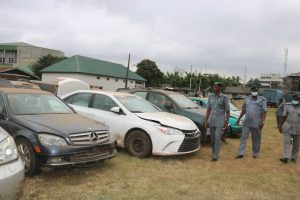 Customs intercepts vehicles, rice worth N10bn - Orient Daily News