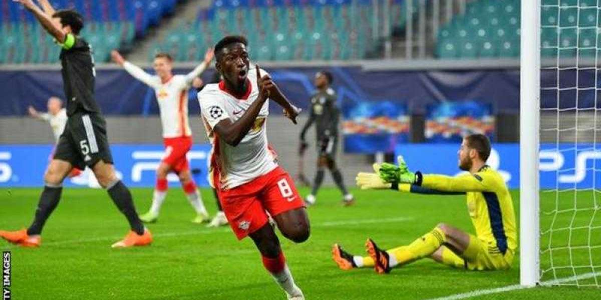 Man United Crash Out Of Champions League, Drop Into Europa League