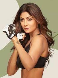 shilpa shetty height